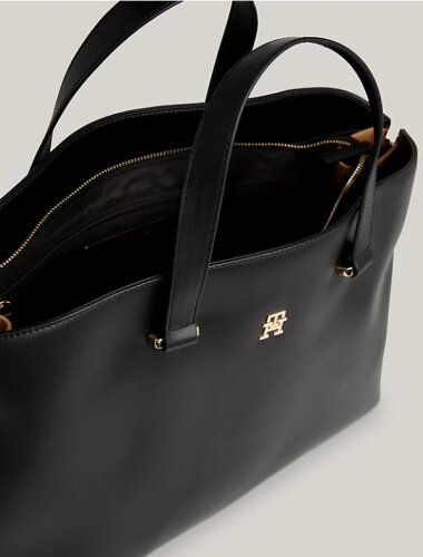 TOMMY HILFIGER TH MODERN TOTE CORP