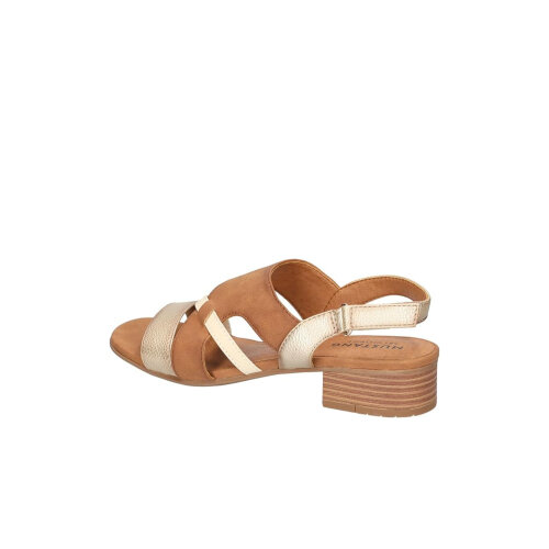 Mustang sandals cognac